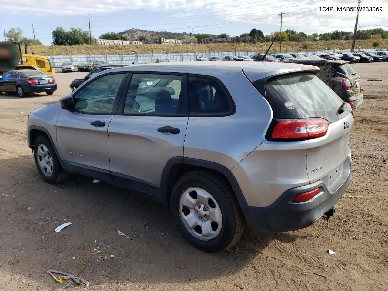 2014 Jeep Cherokee Sport VIN: 1C4PJMAB5EW233069 Lot: 76051214