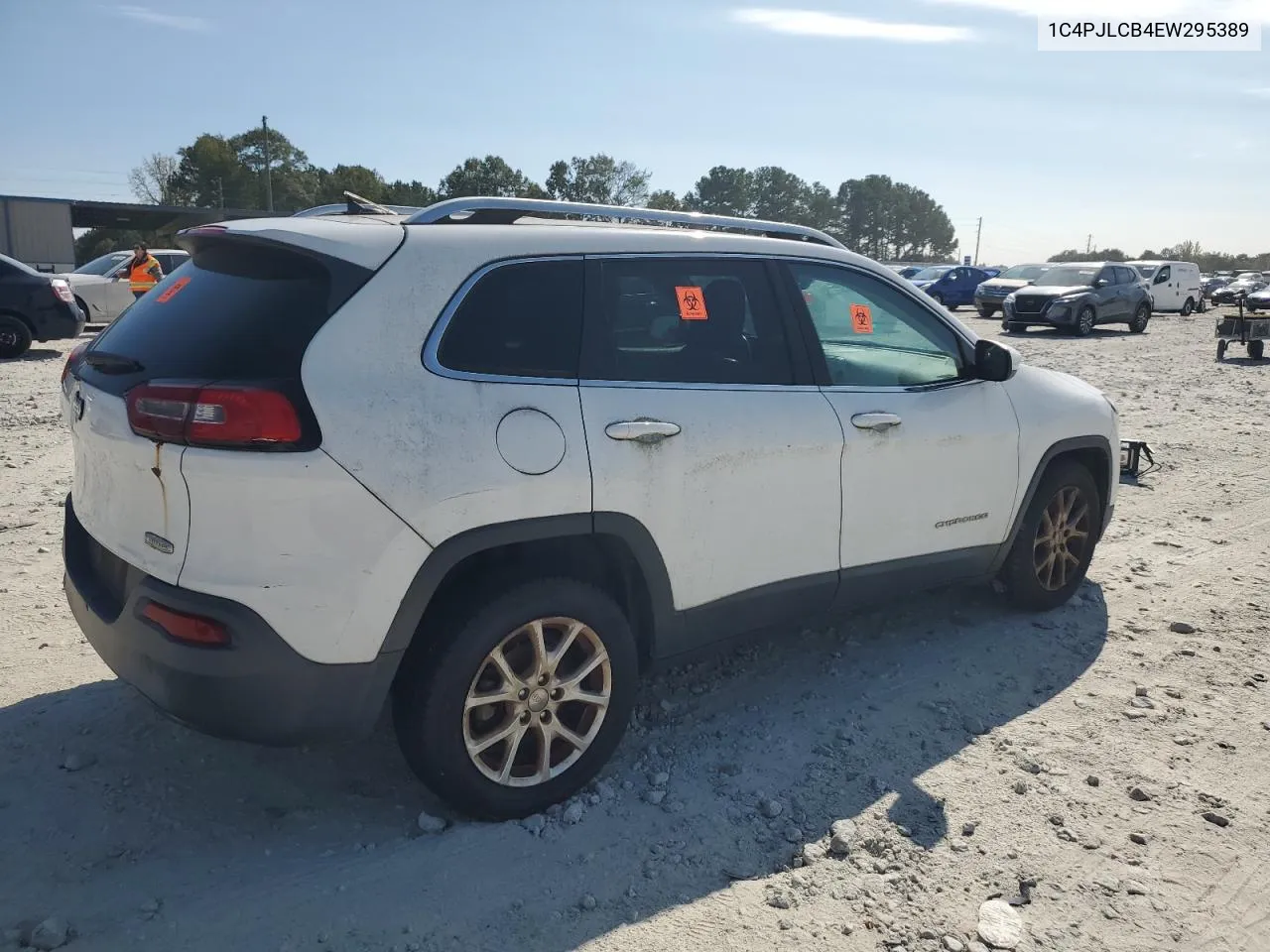 2014 Jeep Cherokee Latitude VIN: 1C4PJLCB4EW295389 Lot: 76173834