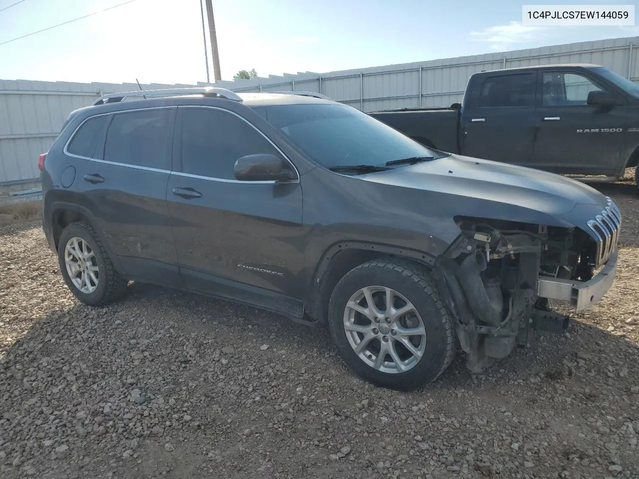 2014 Jeep Cherokee Latitude VIN: 1C4PJLCS7EW144059 Lot: 76324674