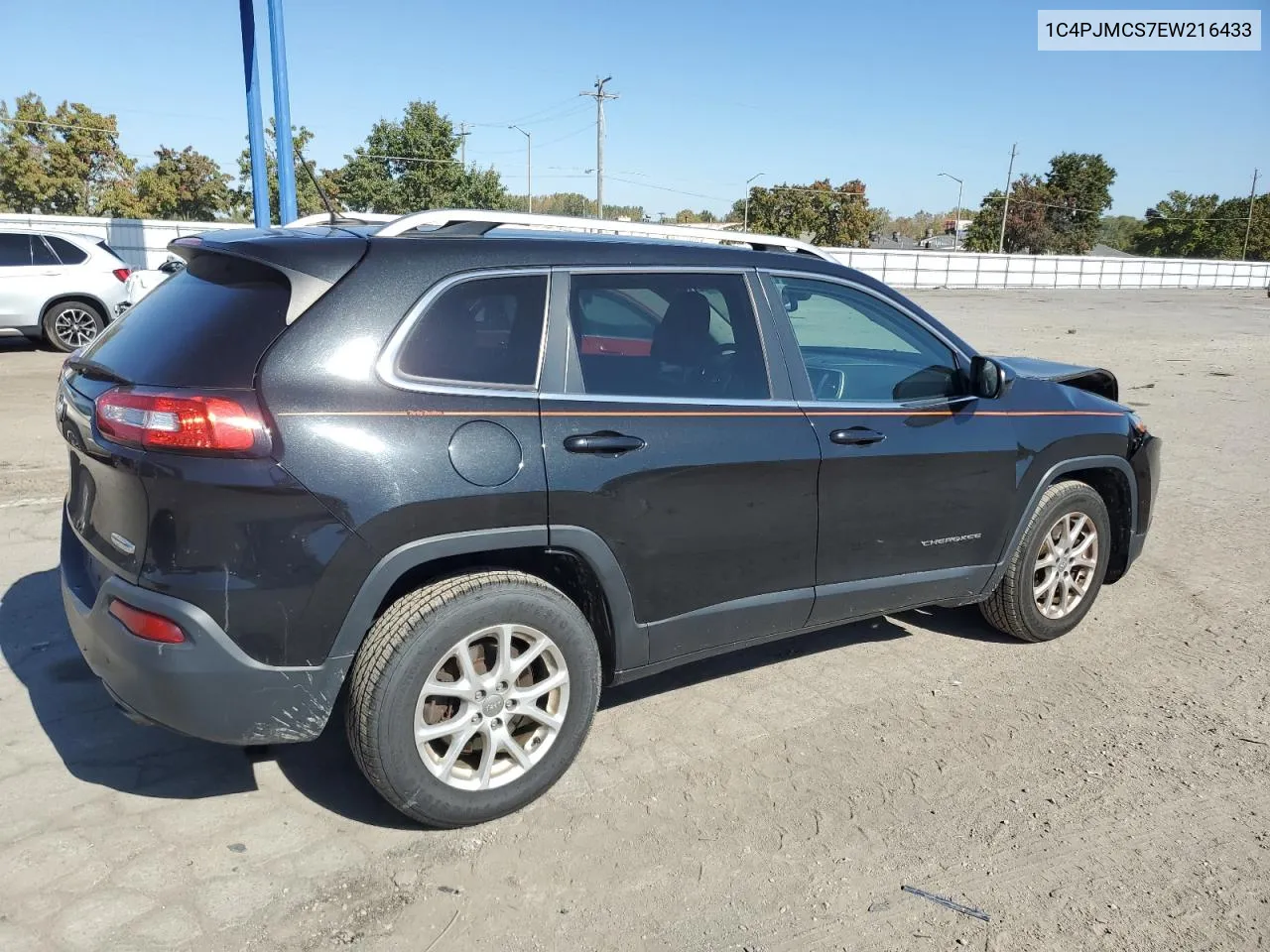 2014 Jeep Cherokee Latitude VIN: 1C4PJMCS7EW216433 Lot: 76353124