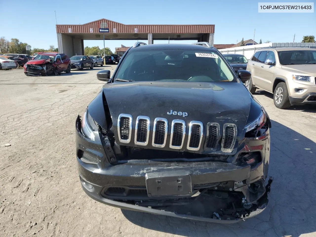 2014 Jeep Cherokee Latitude VIN: 1C4PJMCS7EW216433 Lot: 76353124