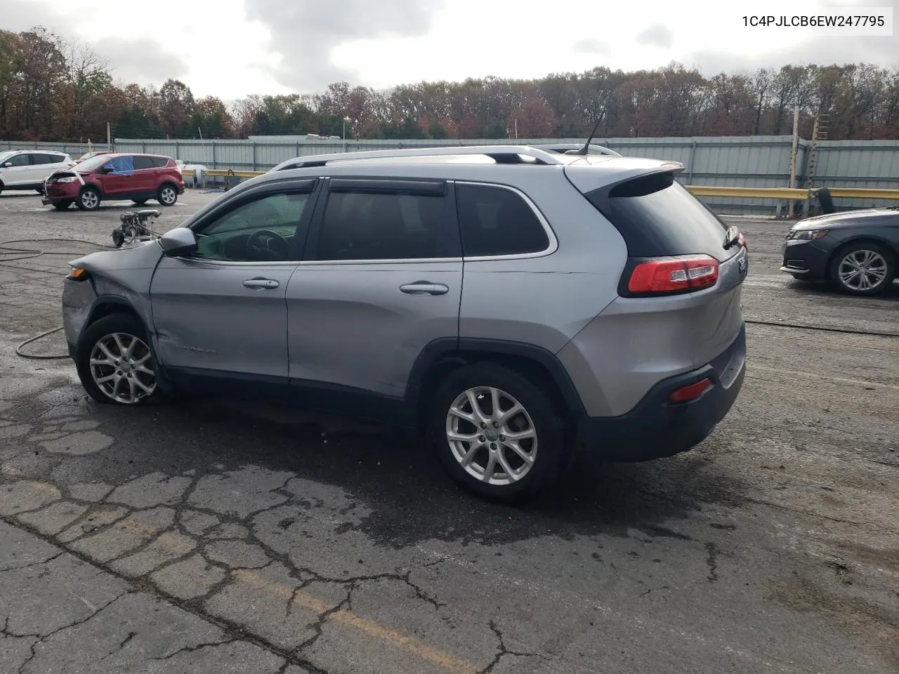 2014 Jeep Cherokee Latitude VIN: 1C4PJLCB6EW247795 Lot: 77812754