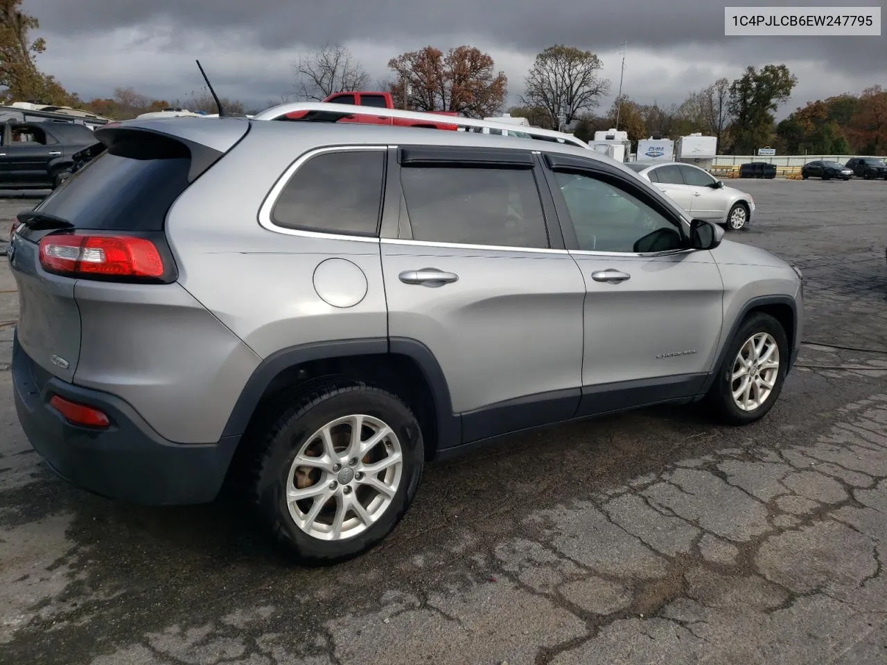 2014 Jeep Cherokee Latitude VIN: 1C4PJLCB6EW247795 Lot: 77812754