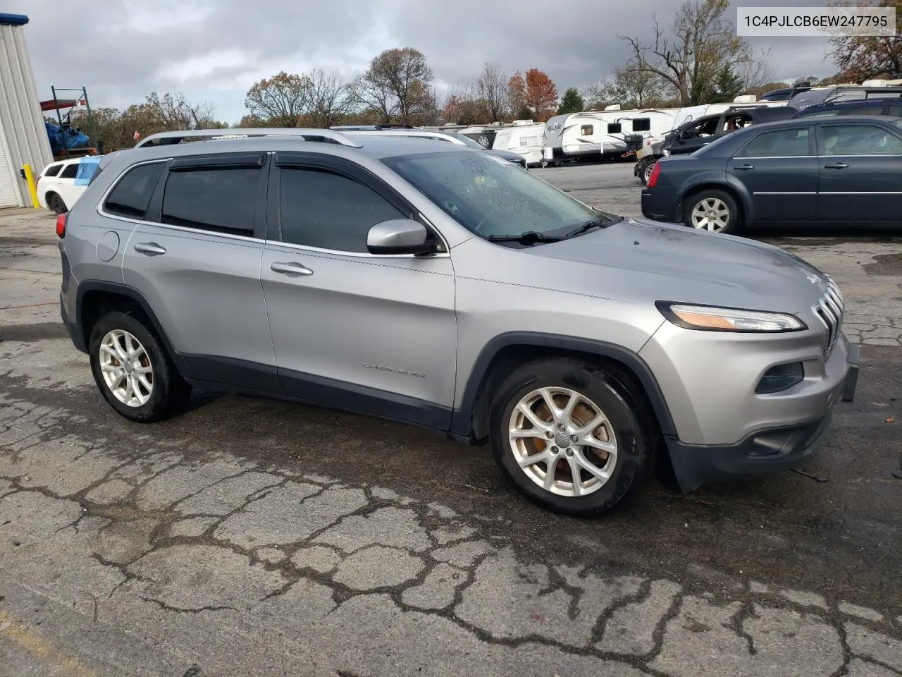 2014 Jeep Cherokee Latitude VIN: 1C4PJLCB6EW247795 Lot: 77812754