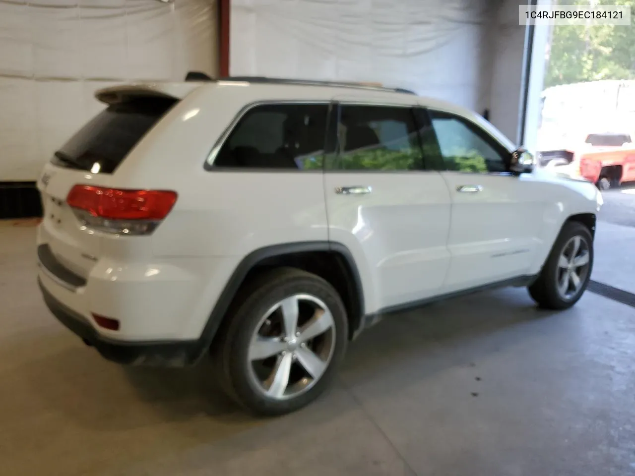 2014 Jeep Grand Cherokee Limited VIN: 1C4RJFBG9EC184121 Lot: 77941484