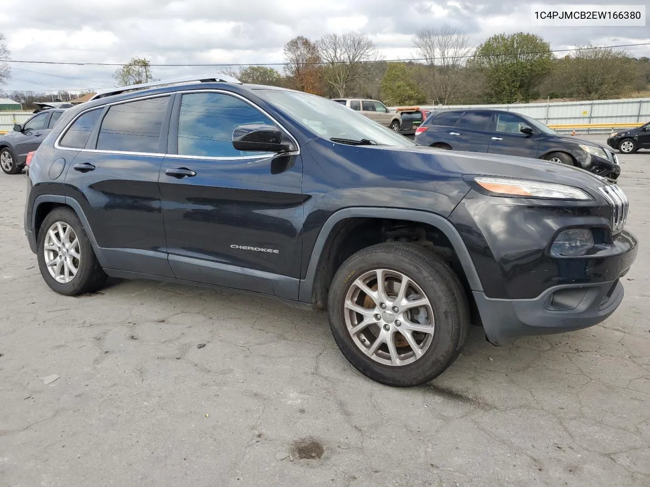 2014 Jeep Cherokee Latitude VIN: 1C4PJMCB2EW166380 Lot: 79533334