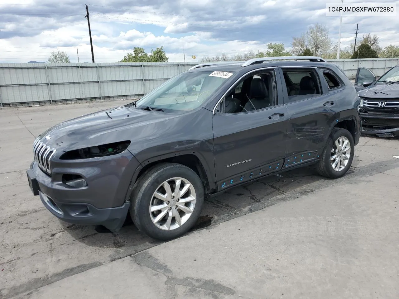 2015 Jeep Cherokee Limited VIN: 1C4PJMDSXFW672880 Lot: 50957644