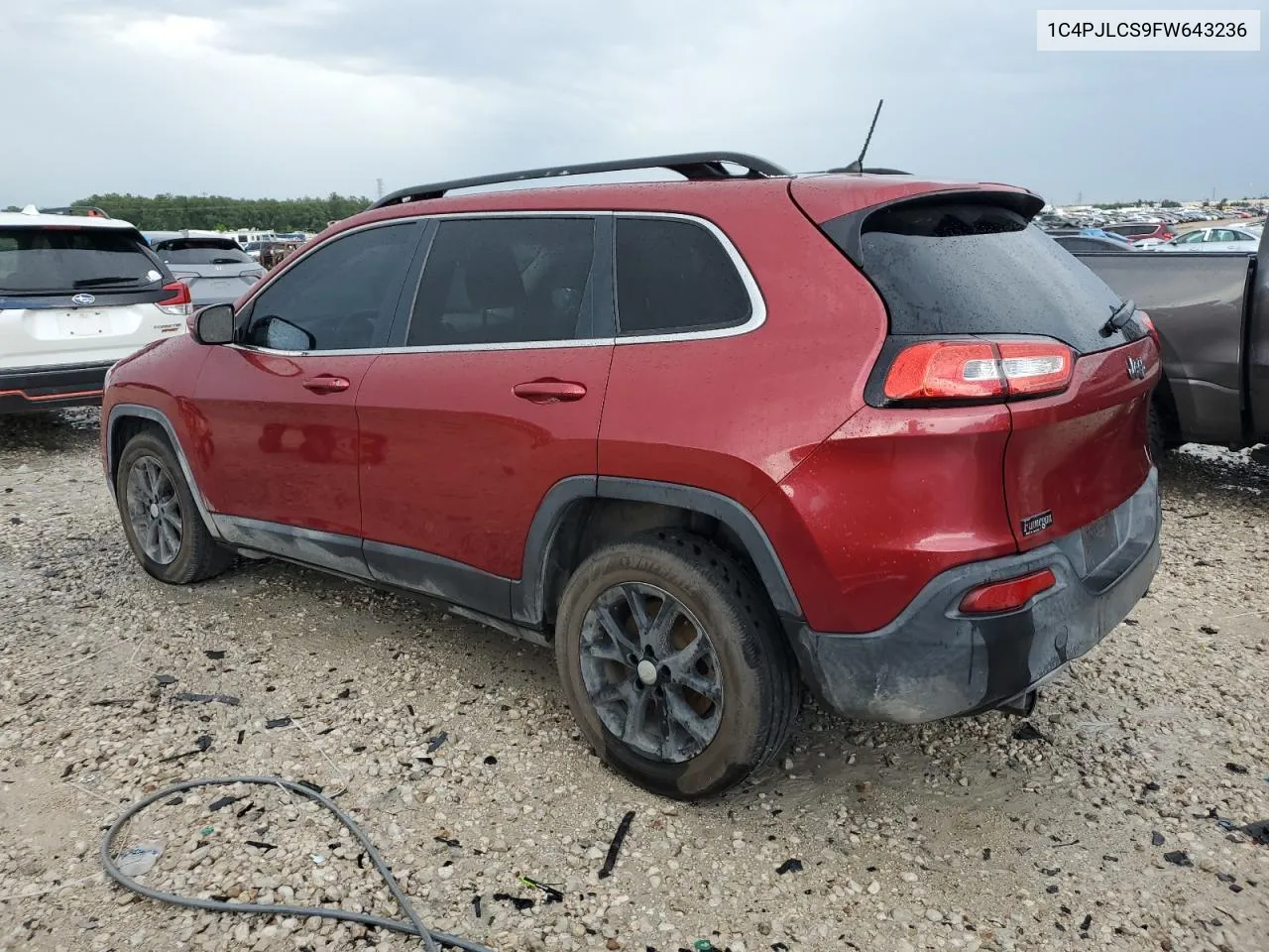 2015 Jeep Cherokee Latitude VIN: 1C4PJLCS9FW643236 Lot: 53345274