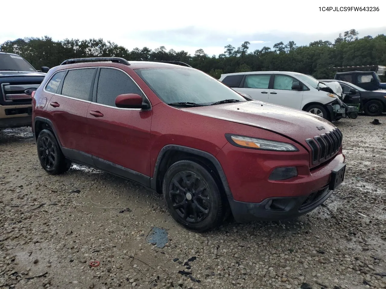 2015 Jeep Cherokee Latitude VIN: 1C4PJLCS9FW643236 Lot: 53345274