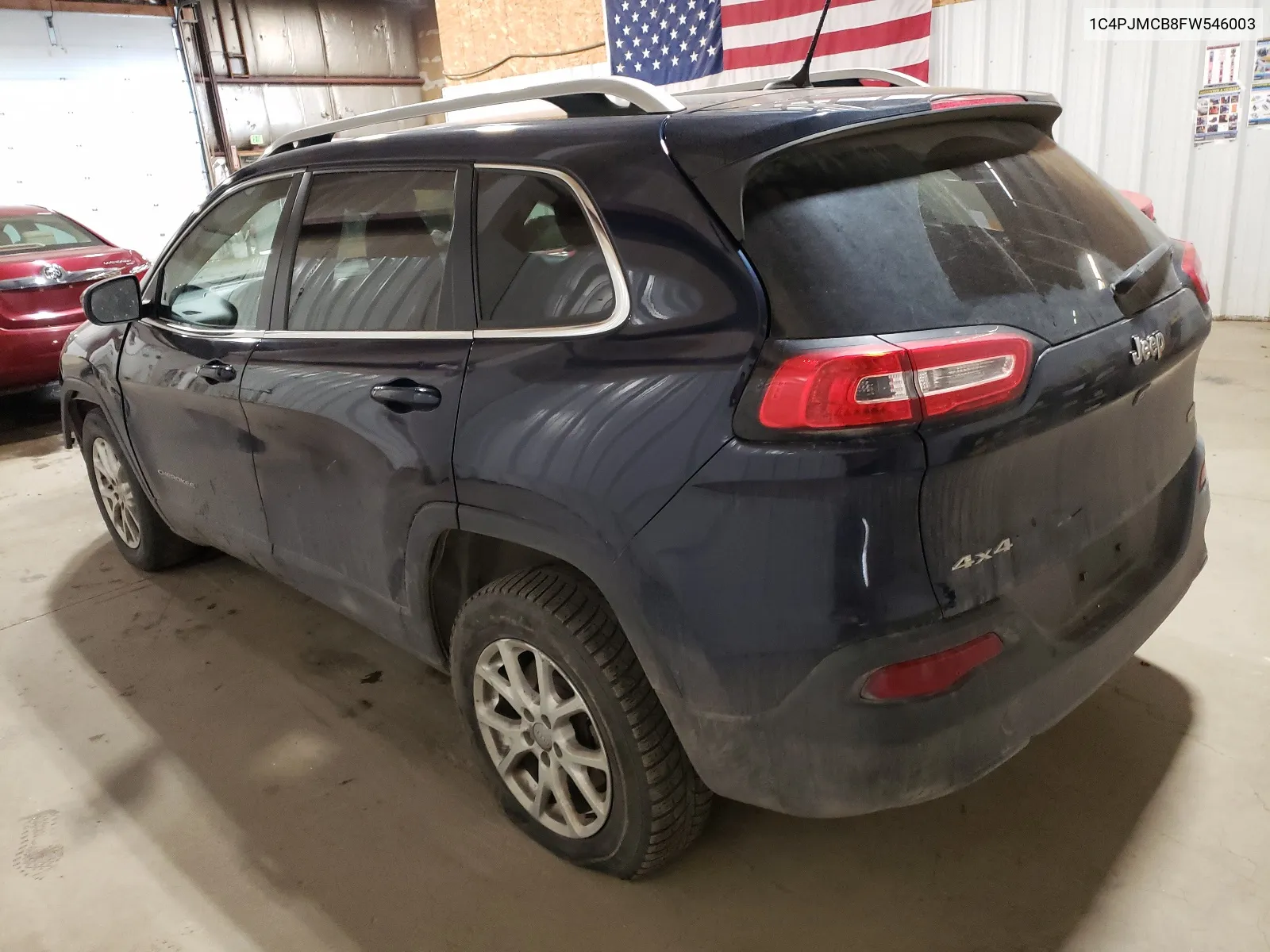 2015 Jeep Cherokee Latitude VIN: 1C4PJMCB8FW546003 Lot: 54393504