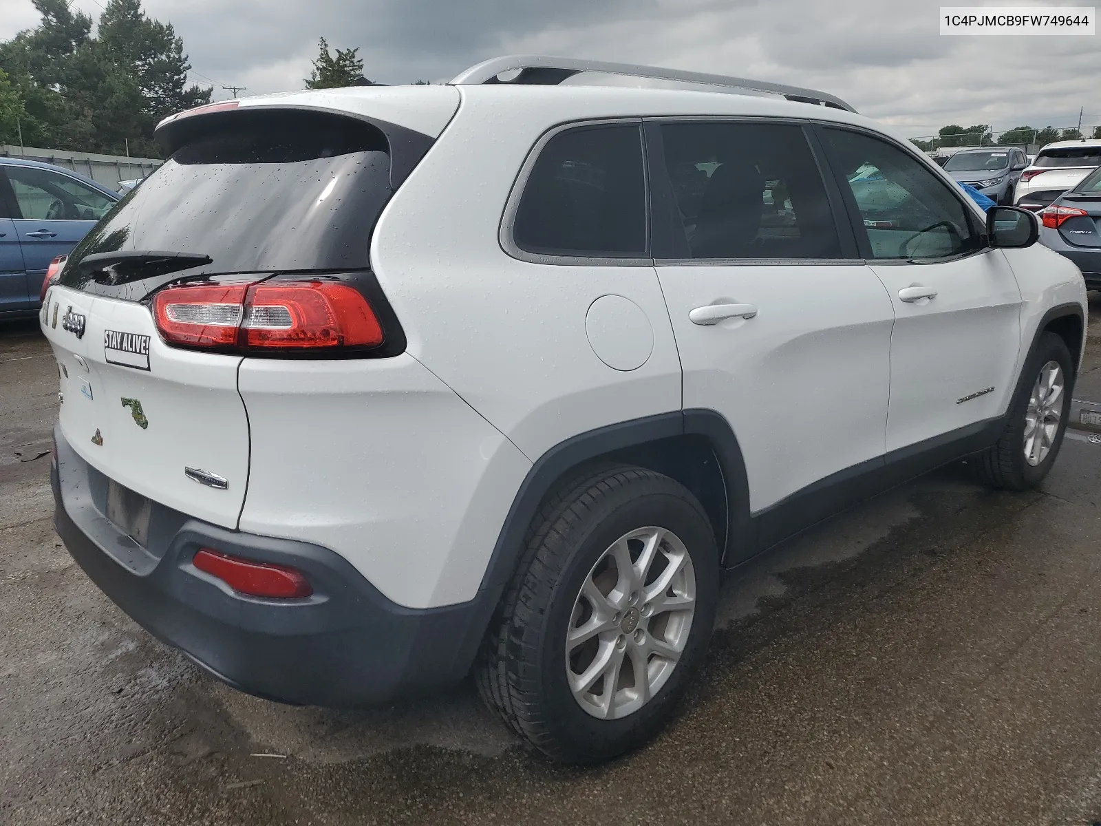 1C4PJMCB9FW749644 2015 Jeep Cherokee Latitude