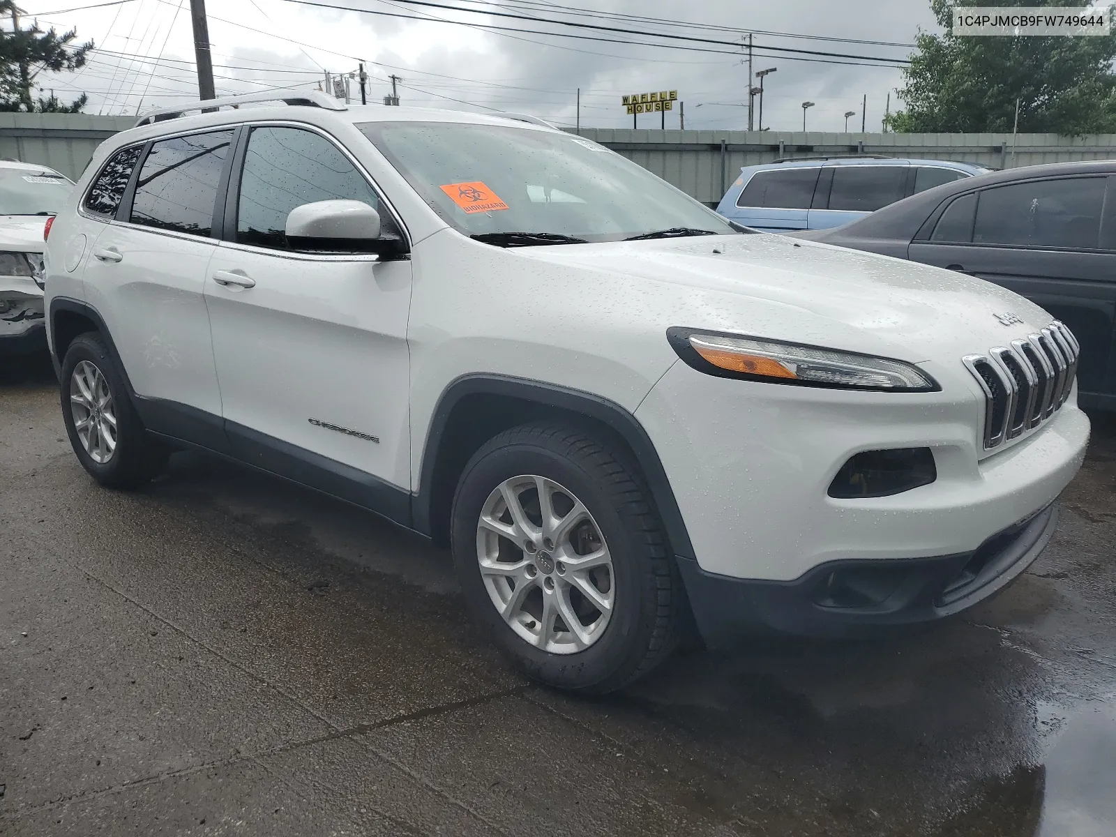 1C4PJMCB9FW749644 2015 Jeep Cherokee Latitude