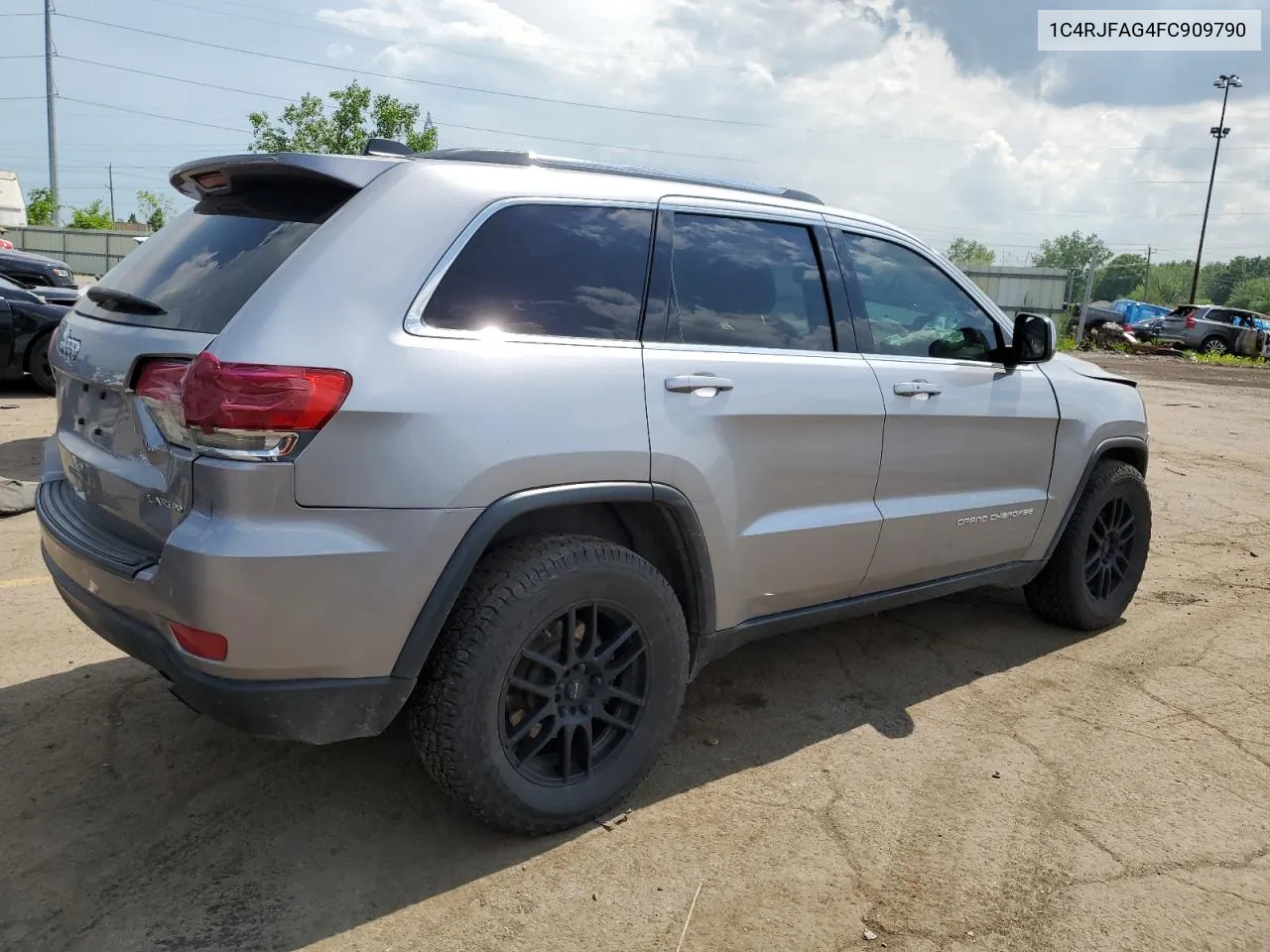 2015 Jeep Grand Cherokee Laredo VIN: 1C4RJFAG4FC909790 Lot: 55618984