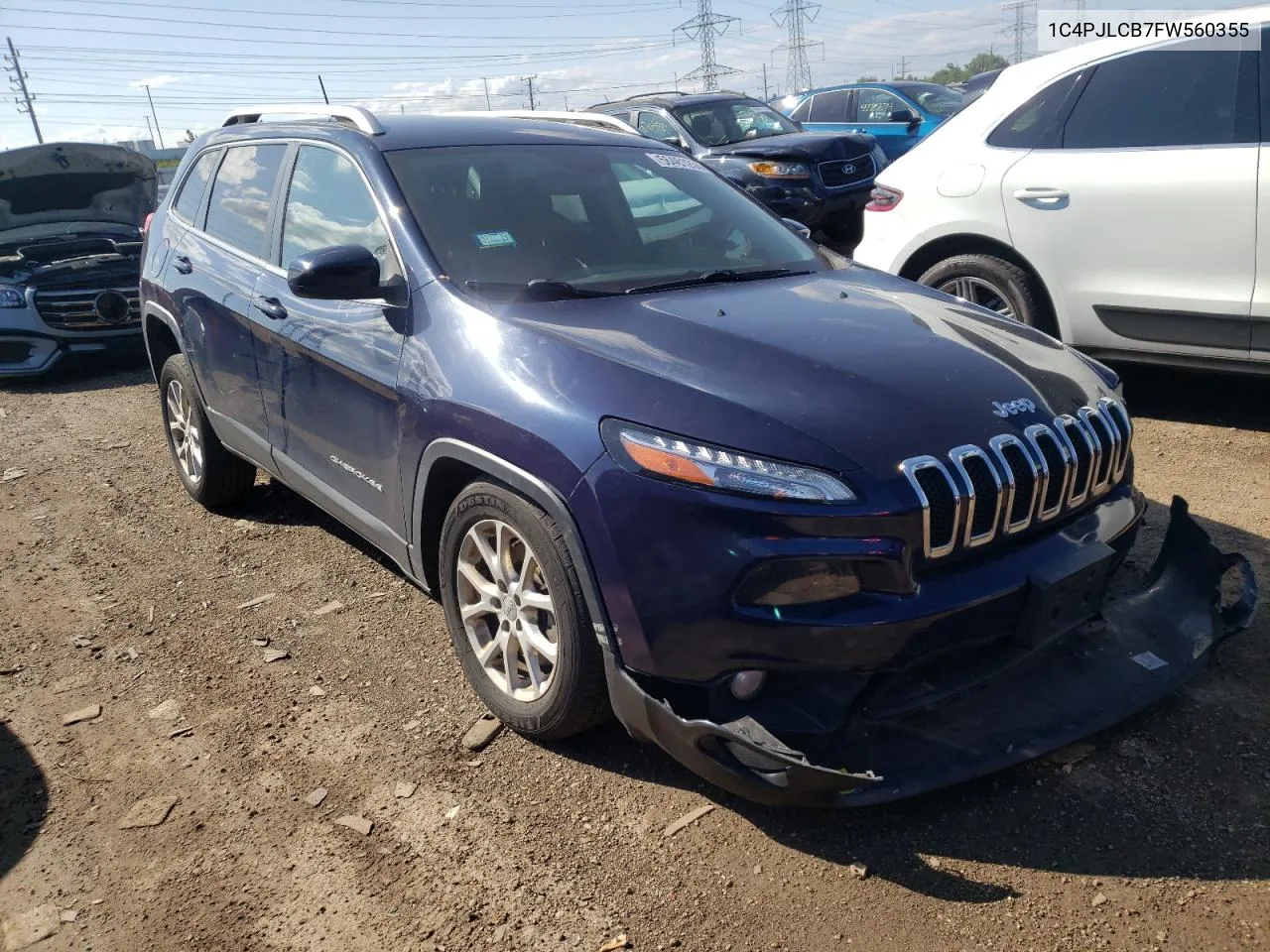 2015 Jeep Cherokee Latitude VIN: 1C4PJLCB7FW560355 Lot: 56461254