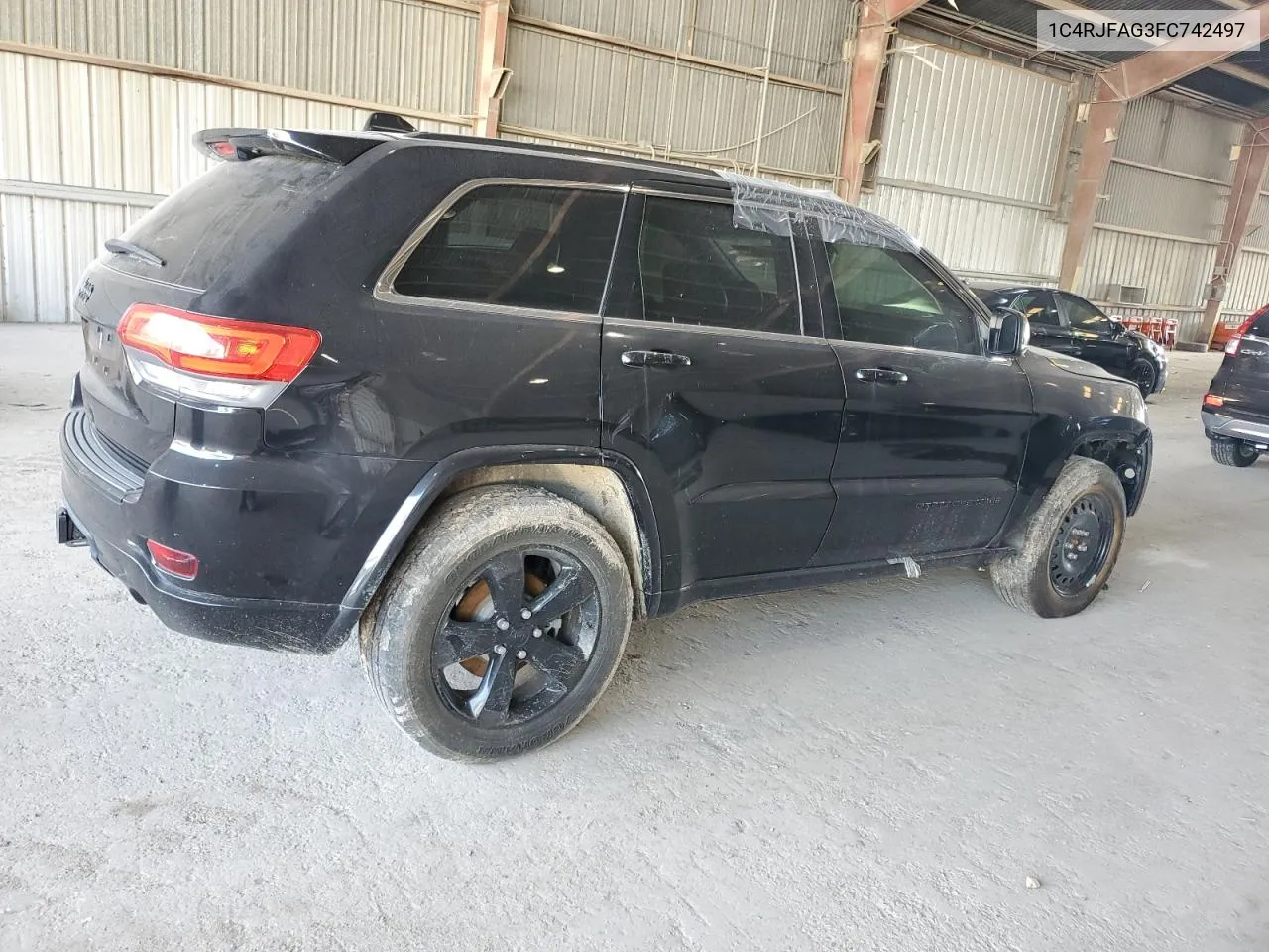 1C4RJFAG3FC742497 2015 Jeep Grand Cherokee Laredo