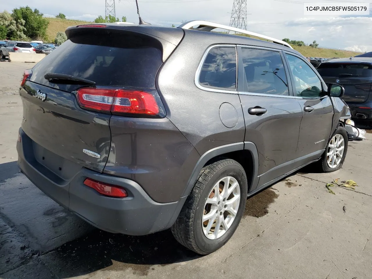 2015 Jeep Cherokee Latitude VIN: 1C4PJMCB5FW505179 Lot: 58347814