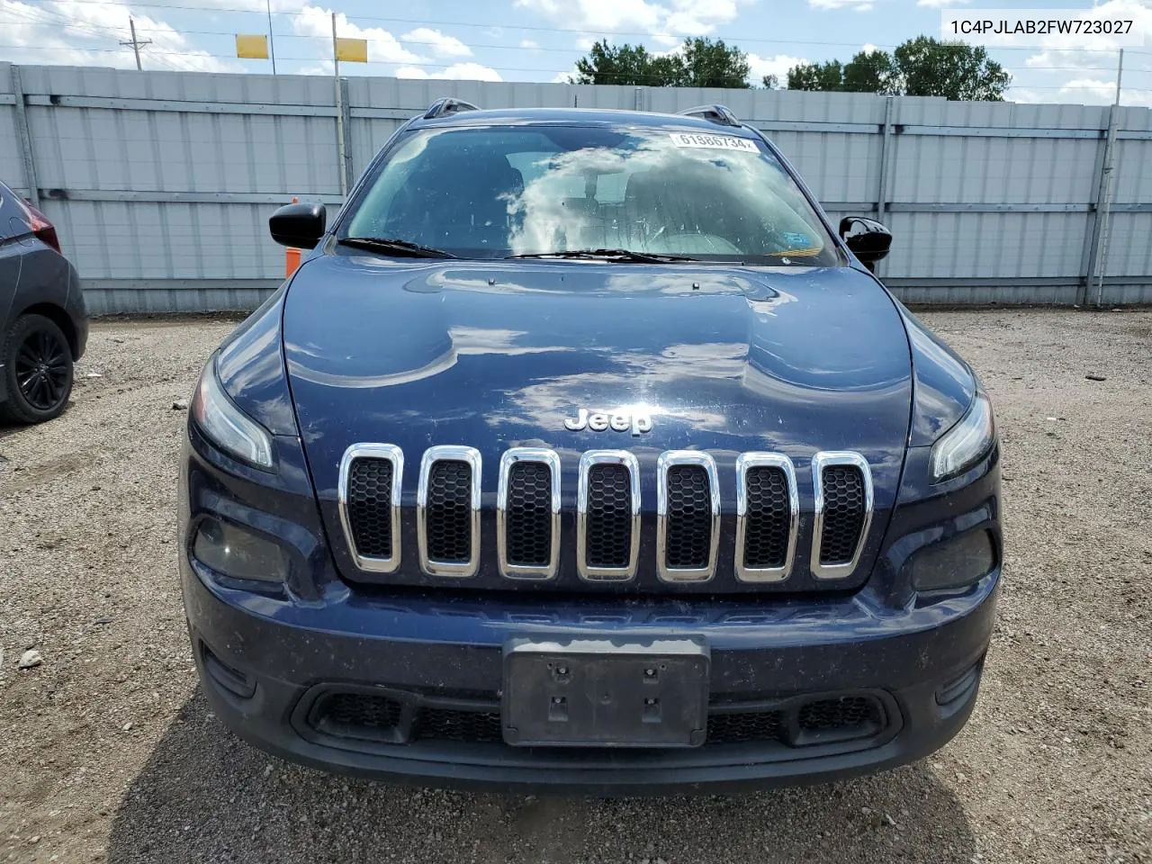 1C4PJLAB2FW723027 2015 Jeep Cherokee Sport