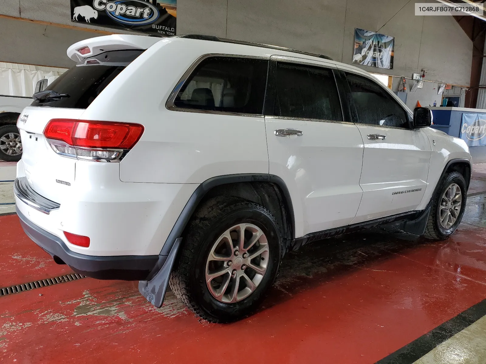 2015 Jeep Grand Cherokee Limited VIN: 1C4RJFBG7FC712868 Lot: 63271194