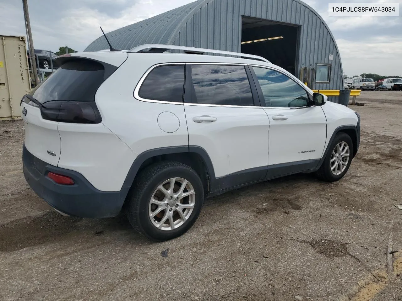 2015 Jeep Cherokee Latitude VIN: 1C4PJLCS8FW643034 Lot: 63532054