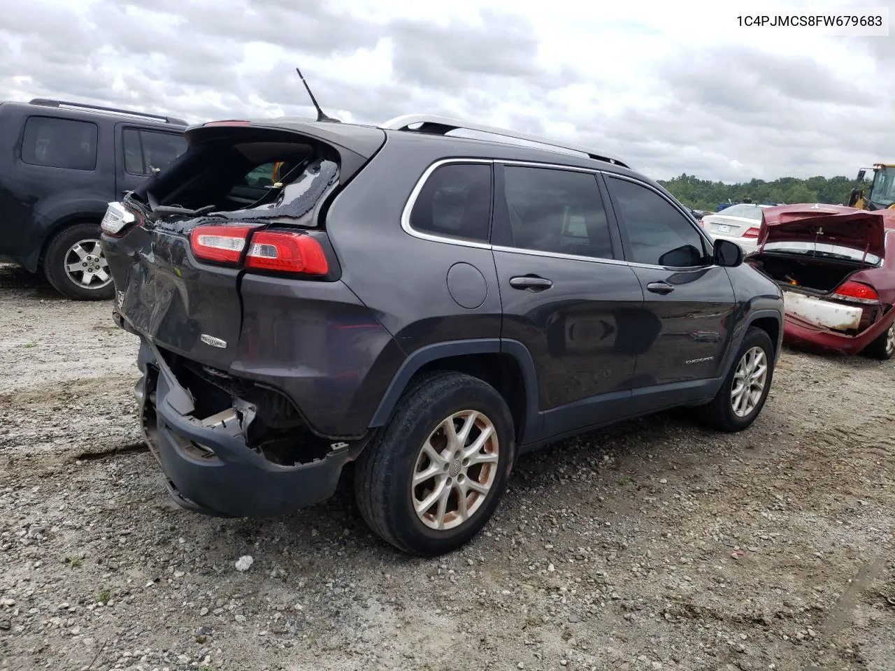 2015 Jeep Cherokee Latitude VIN: 1C4PJMCS8FW679683 Lot: 64046944