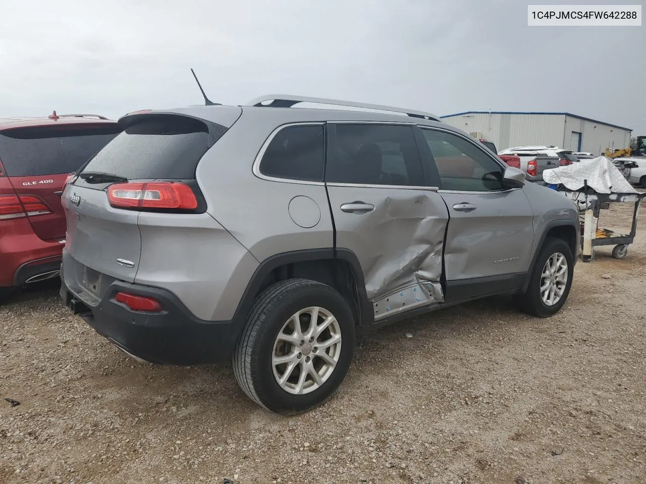 2015 Jeep Cherokee Latitude VIN: 1C4PJMCS4FW642288 Lot: 65397104