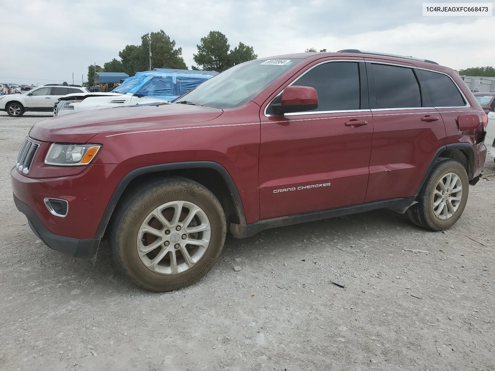 1C4RJEAGXFC668473 2015 Jeep Grand Cherokee Laredo