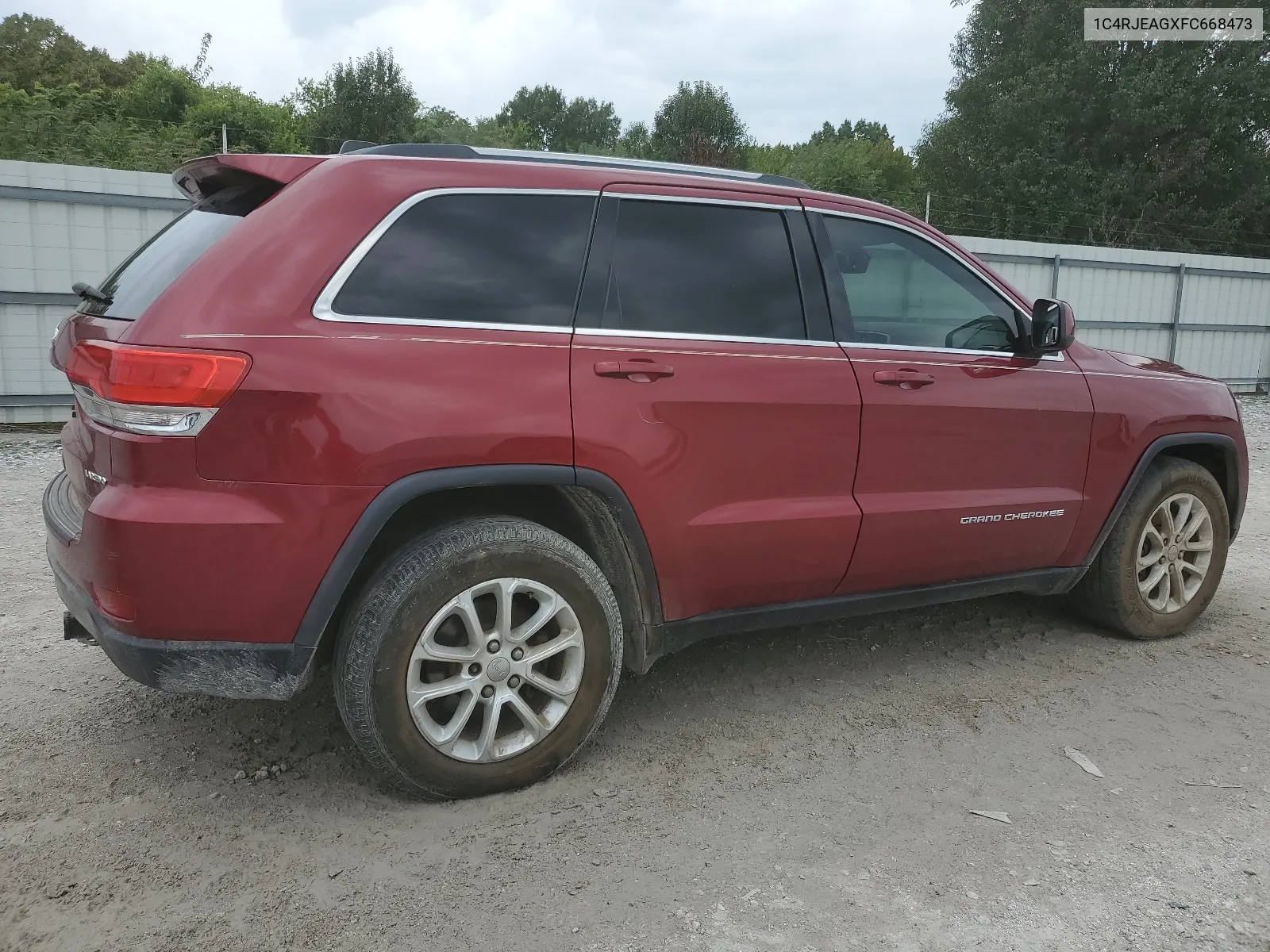 2015 Jeep Grand Cherokee Laredo VIN: 1C4RJEAGXFC668473 Lot: 66530964