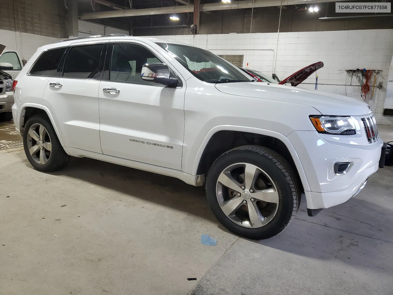 2015 Jeep Grand Cherokee Overland VIN: 1C4RJFCG7FC877558 Lot: 66766454