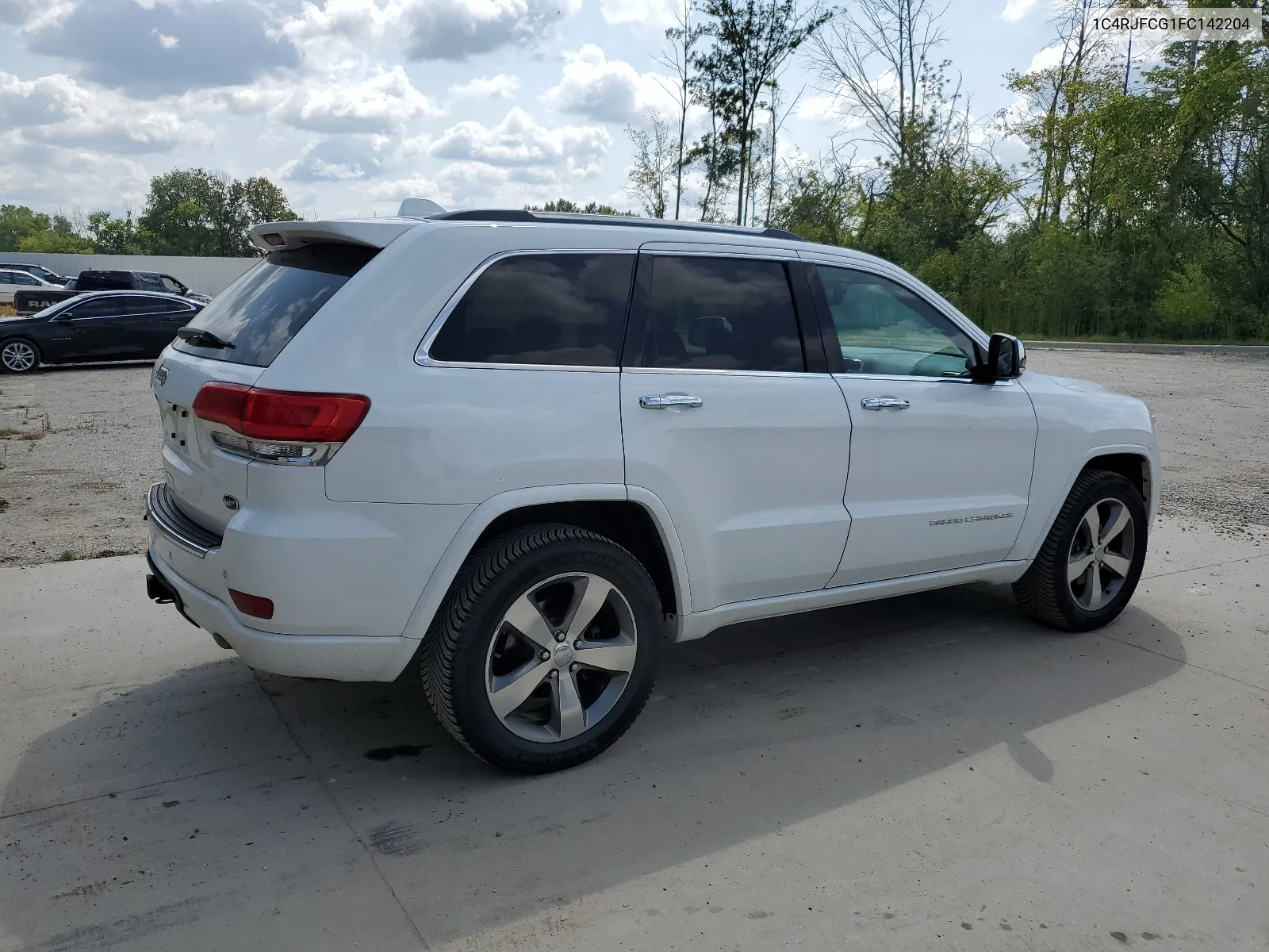 2015 Jeep Grand Cherokee Overland VIN: 1C4RJFCG1FC142204 Lot: 67148414