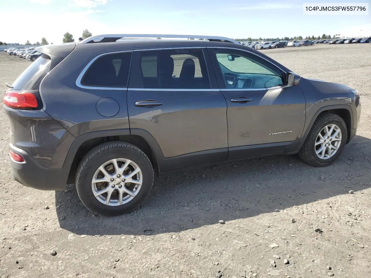 2015 Jeep Cherokee Latitude VIN: 1C4PJMCS3FW557796 Lot: 67977424