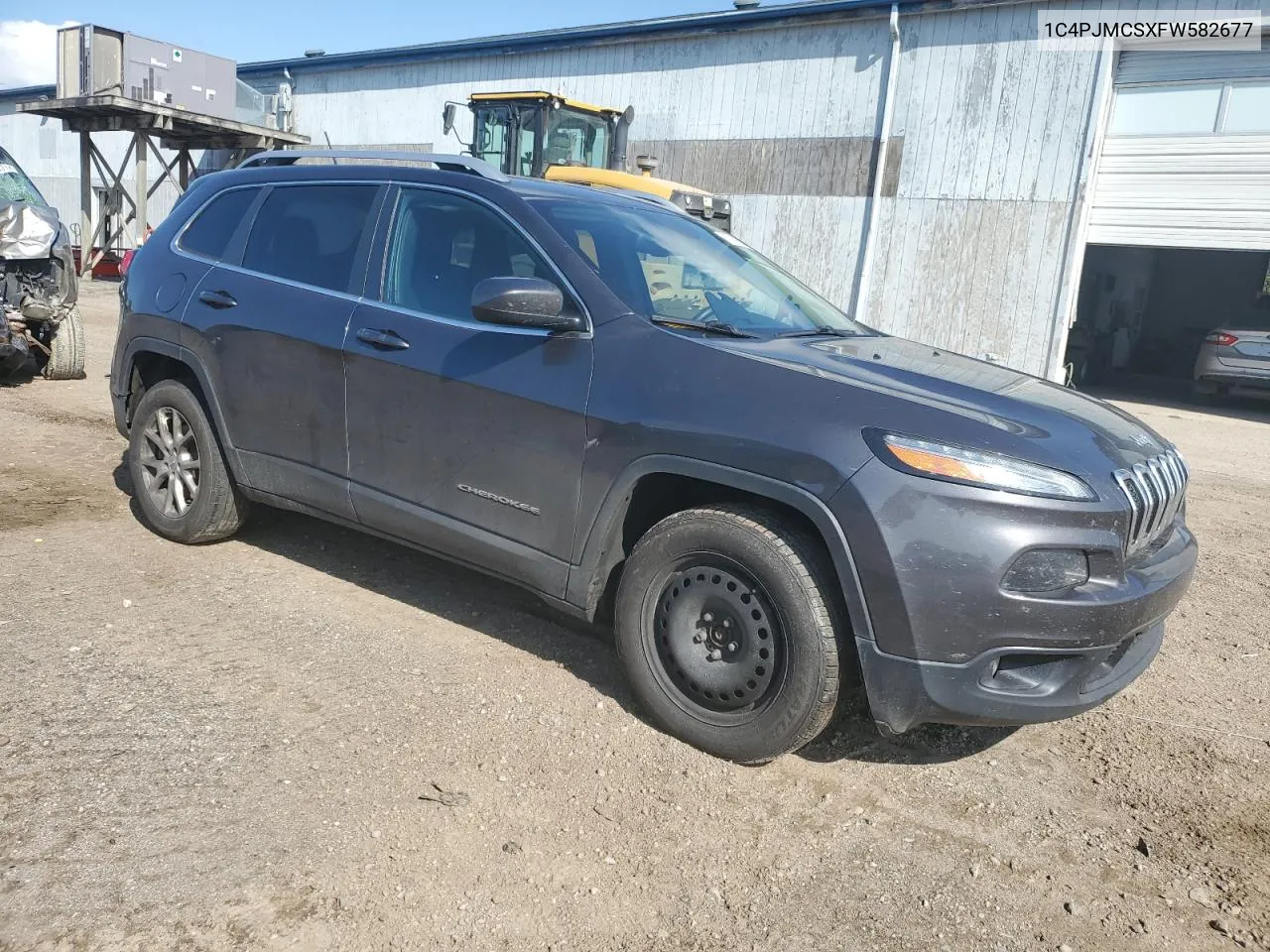 2015 Jeep Cherokee Latitude VIN: 1C4PJMCSXFW582677 Lot: 67999984