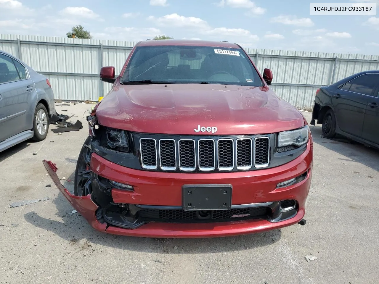 2015 Jeep Grand Cherokee Srt-8 VIN: 1C4RJFDJ2FC933187 Lot: 68117444