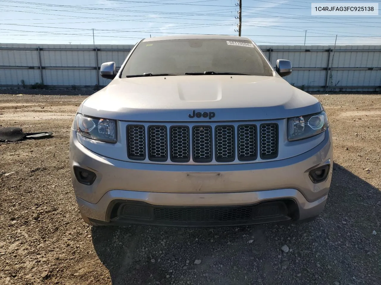 1C4RJFAG3FC925138 2015 Jeep Grand Cherokee Laredo