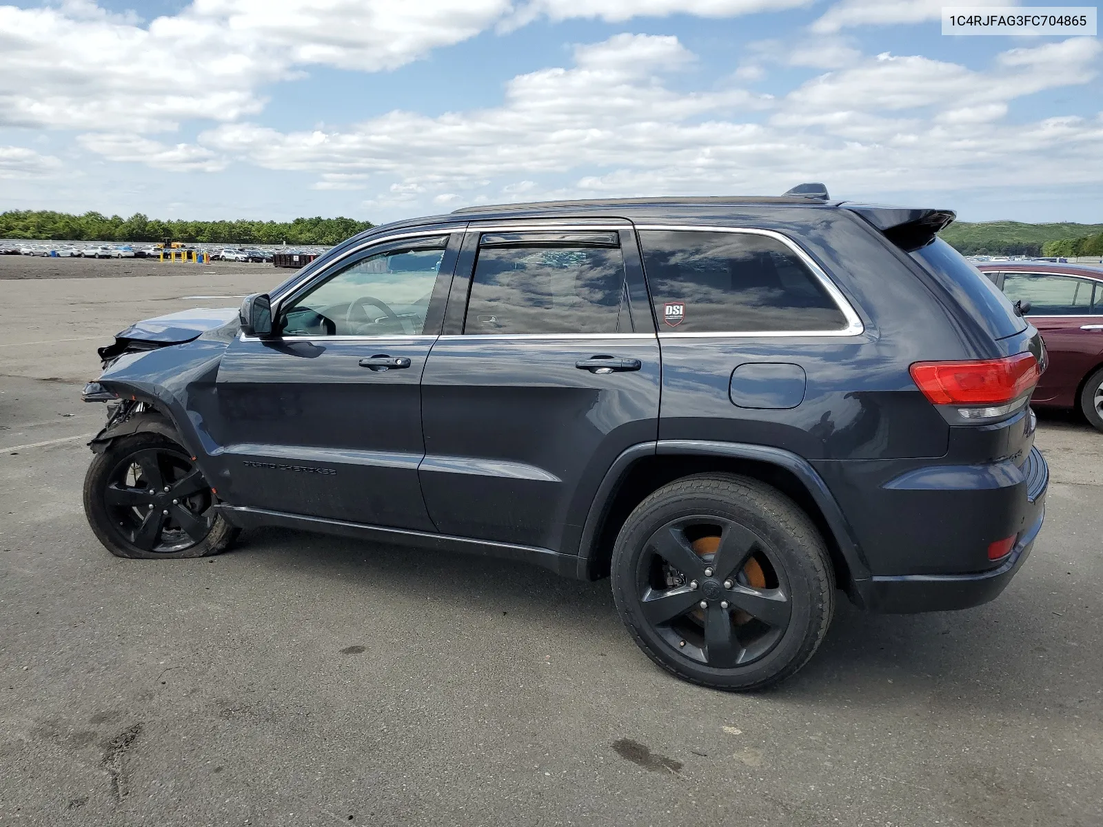 1C4RJFAG3FC704865 2015 Jeep Grand Cherokee Laredo