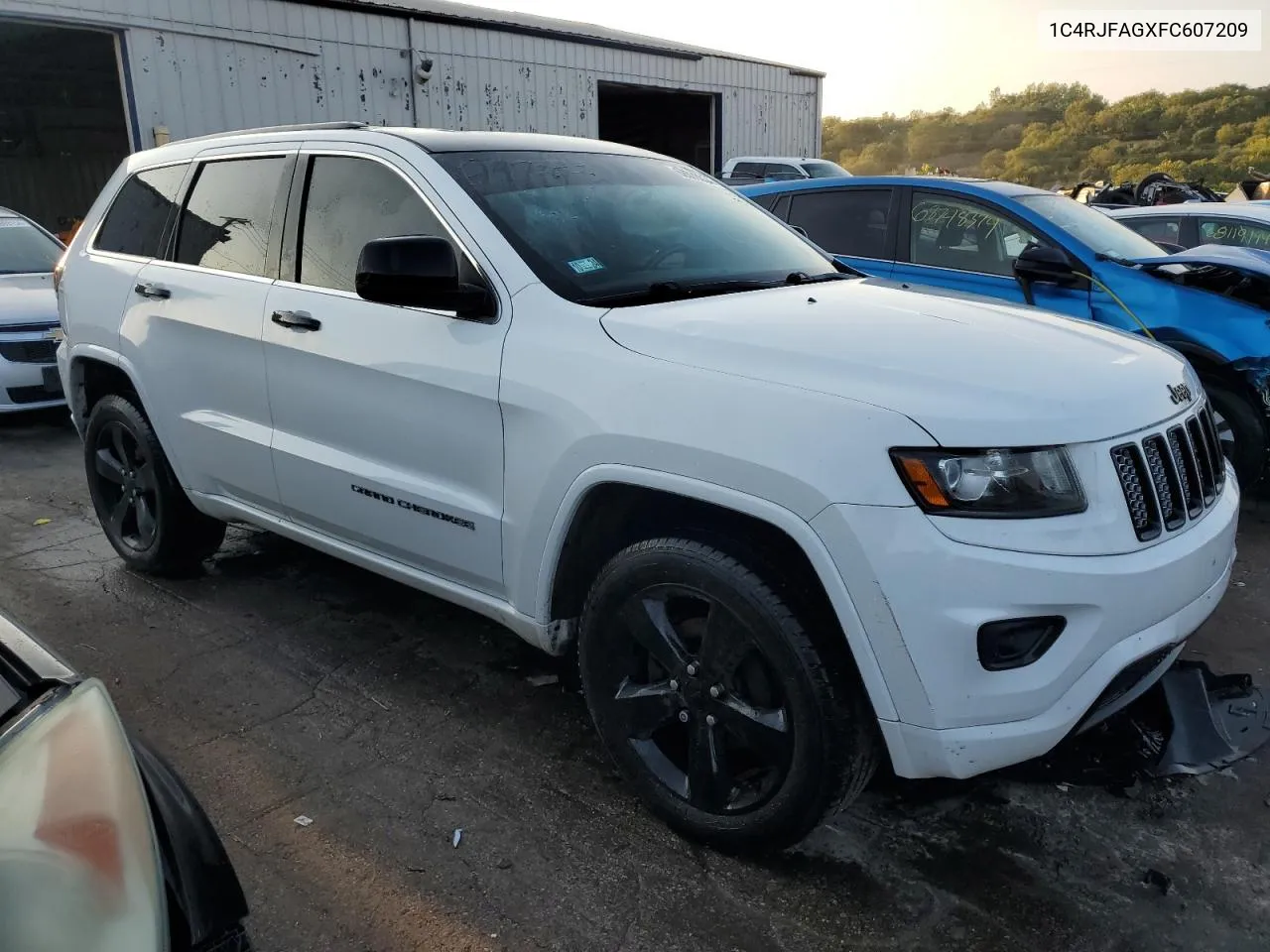 2015 Jeep Grand Cherokee Laredo VIN: 1C4RJFAGXFC607209 Lot: 68578034