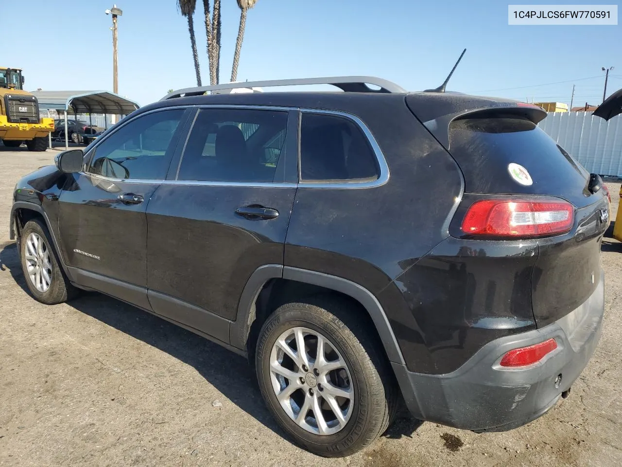 1C4PJLCS6FW770591 2015 Jeep Cherokee Latitude