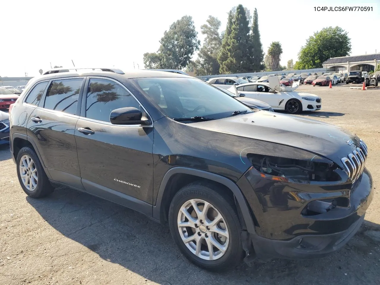 1C4PJLCS6FW770591 2015 Jeep Cherokee Latitude