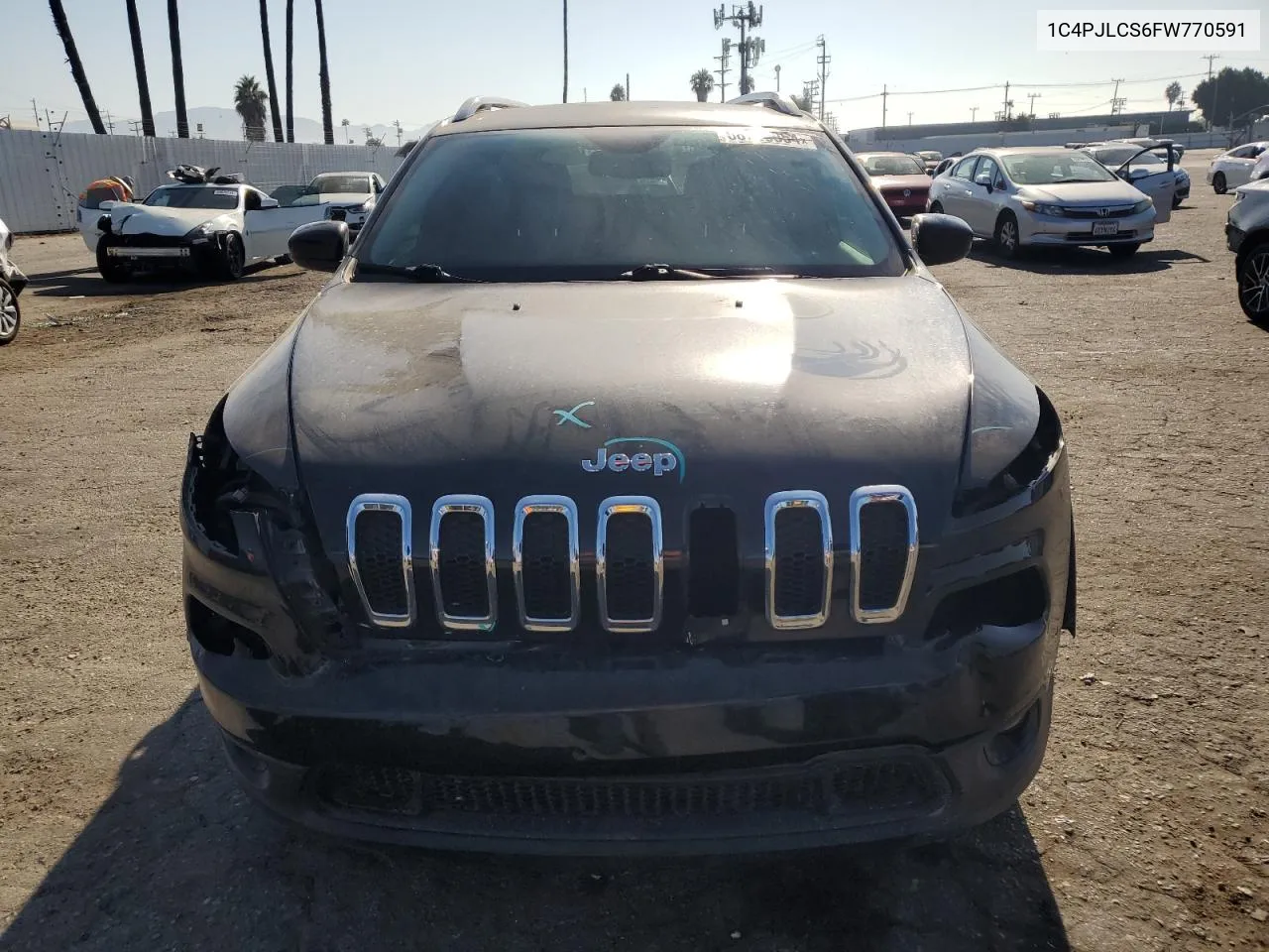 1C4PJLCS6FW770591 2015 Jeep Cherokee Latitude