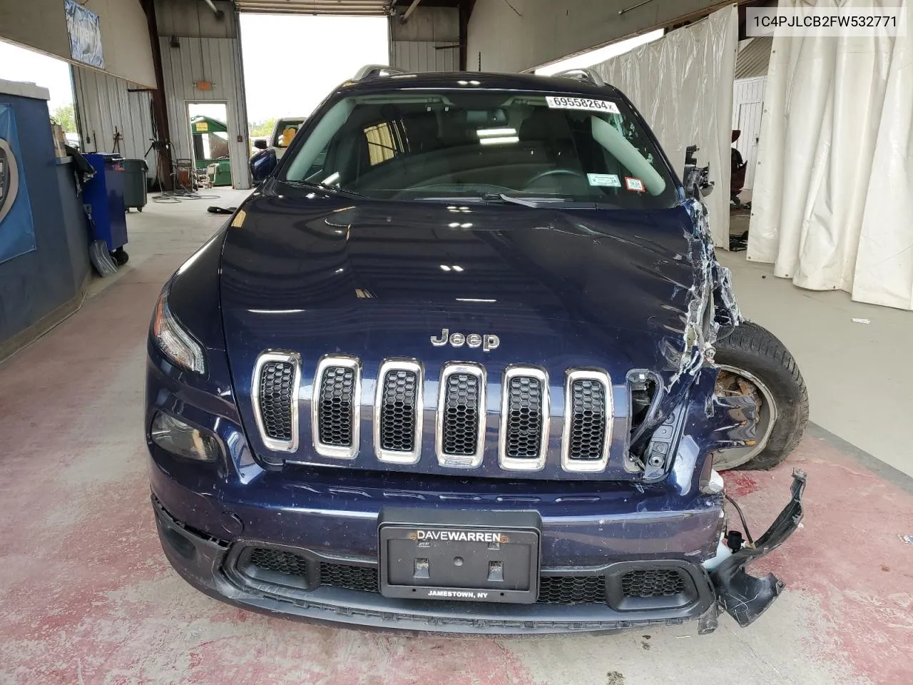 1C4PJLCB2FW532771 2015 Jeep Cherokee Latitude