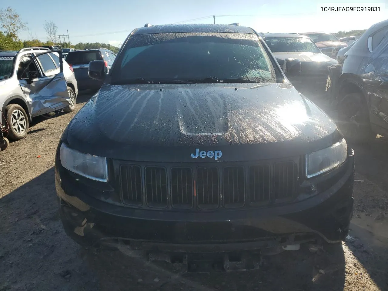 1C4RJFAG9FC919831 2015 Jeep Grand Cherokee Laredo