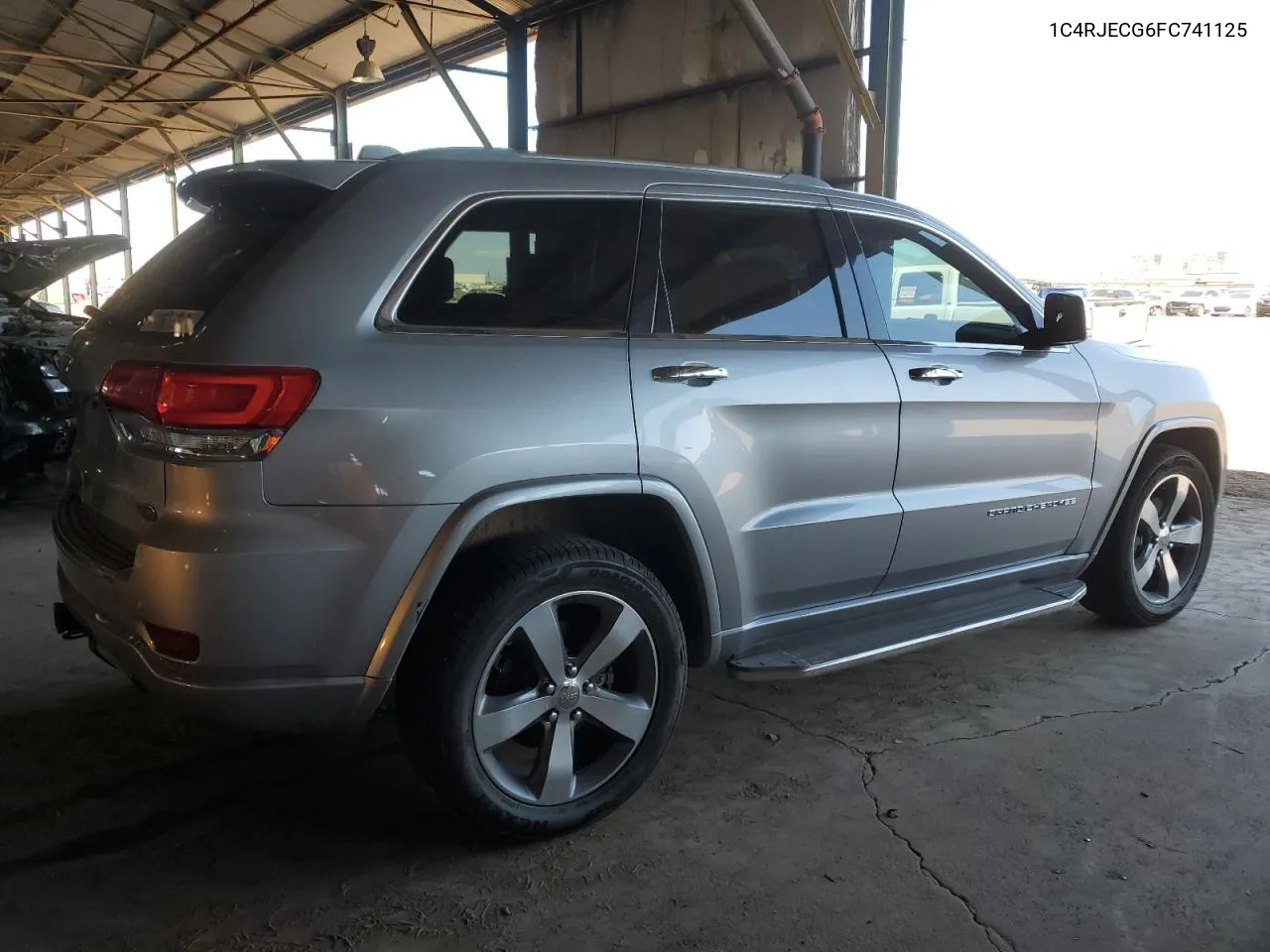 2015 Jeep Grand Cherokee Overland VIN: 1C4RJECG6FC741125 Lot: 70464494