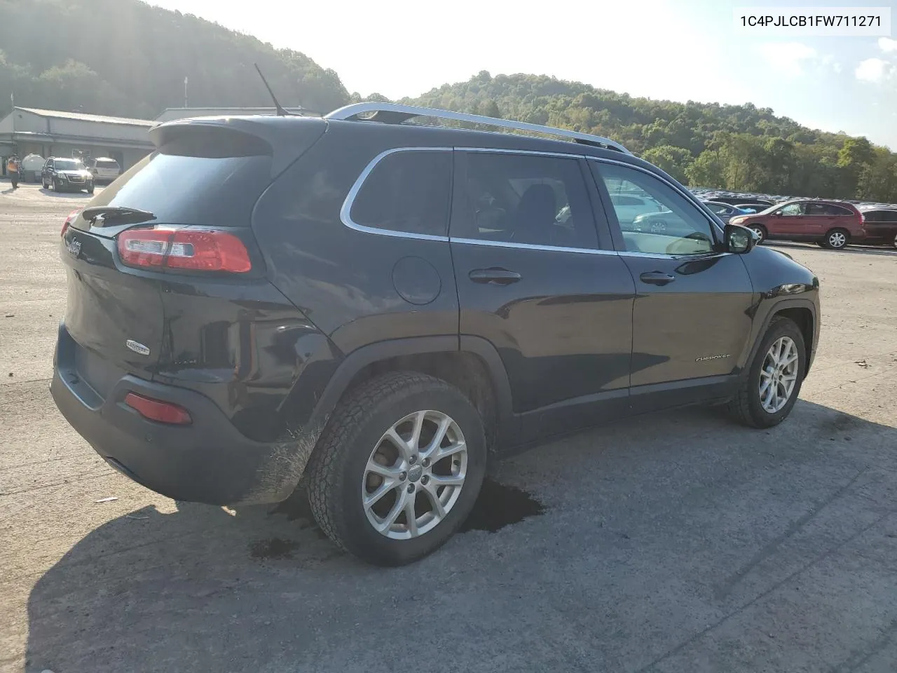 1C4PJLCB1FW711271 2015 Jeep Cherokee Latitude