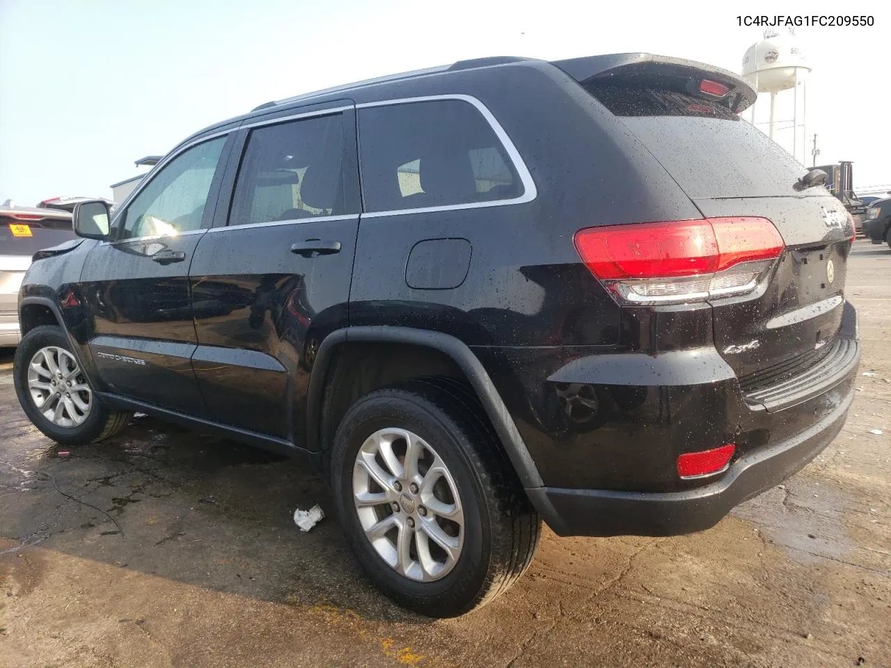 1C4RJFAG1FC209550 2015 Jeep Grand Cherokee Laredo