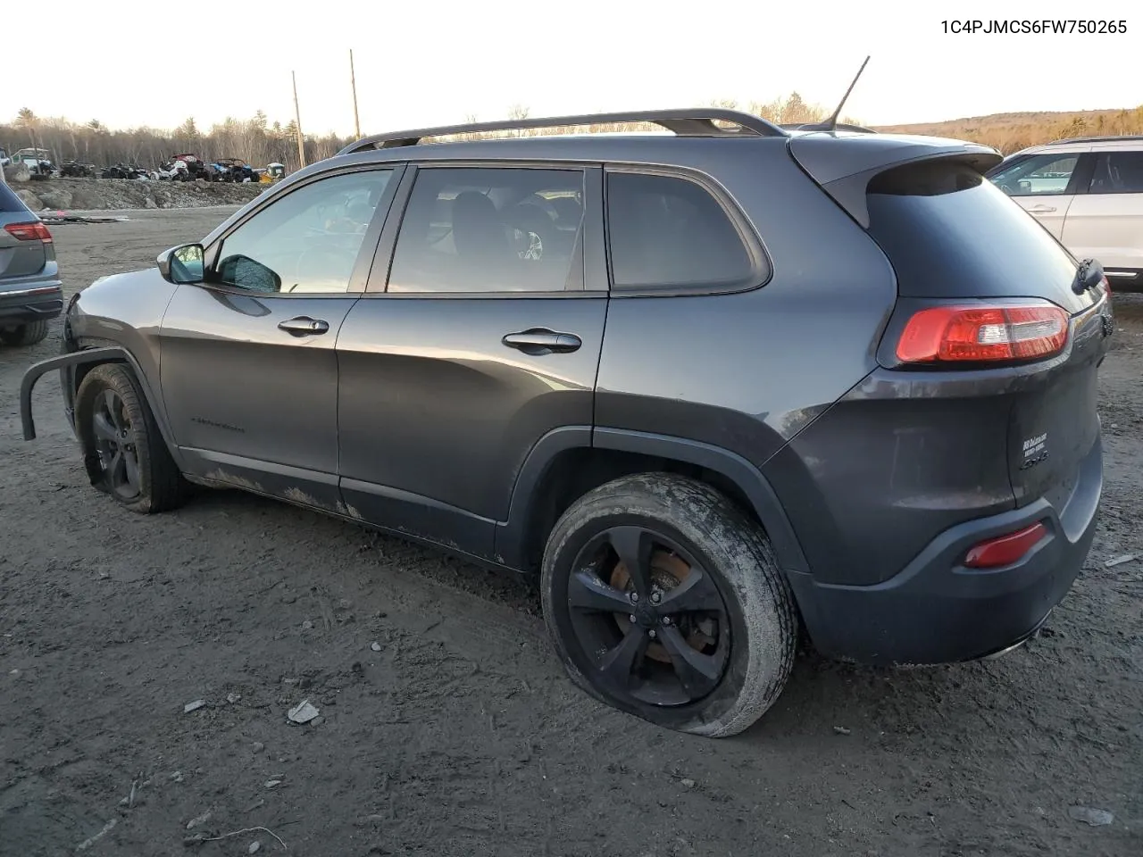 2015 Jeep Cherokee Latitude VIN: 1C4PJMCS6FW750265 Lot: 70745094