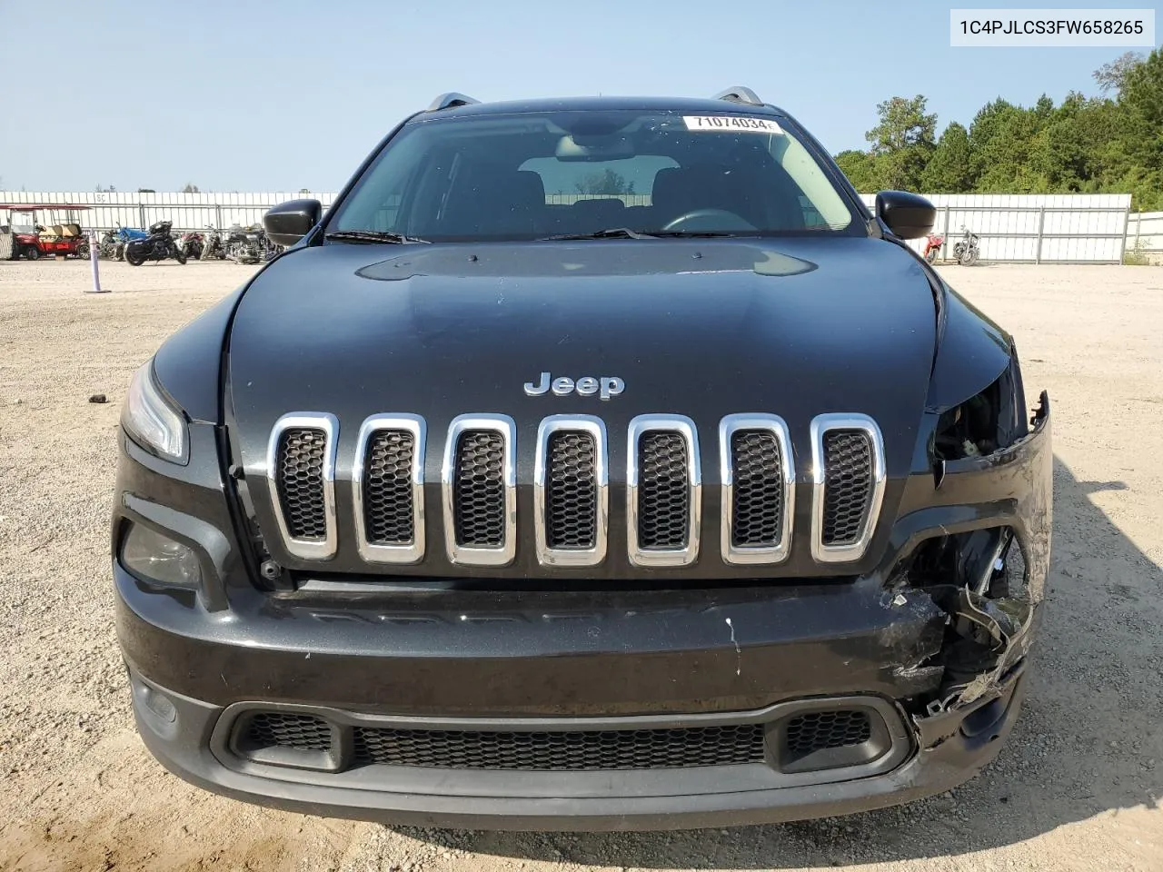 2015 Jeep Cherokee Latitude VIN: 1C4PJLCS3FW658265 Lot: 71074034