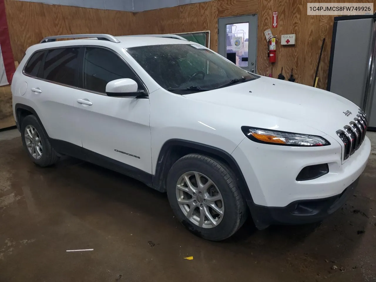 2015 Jeep Cherokee Latitude VIN: 1C4PJMCS8FW749926 Lot: 71430114