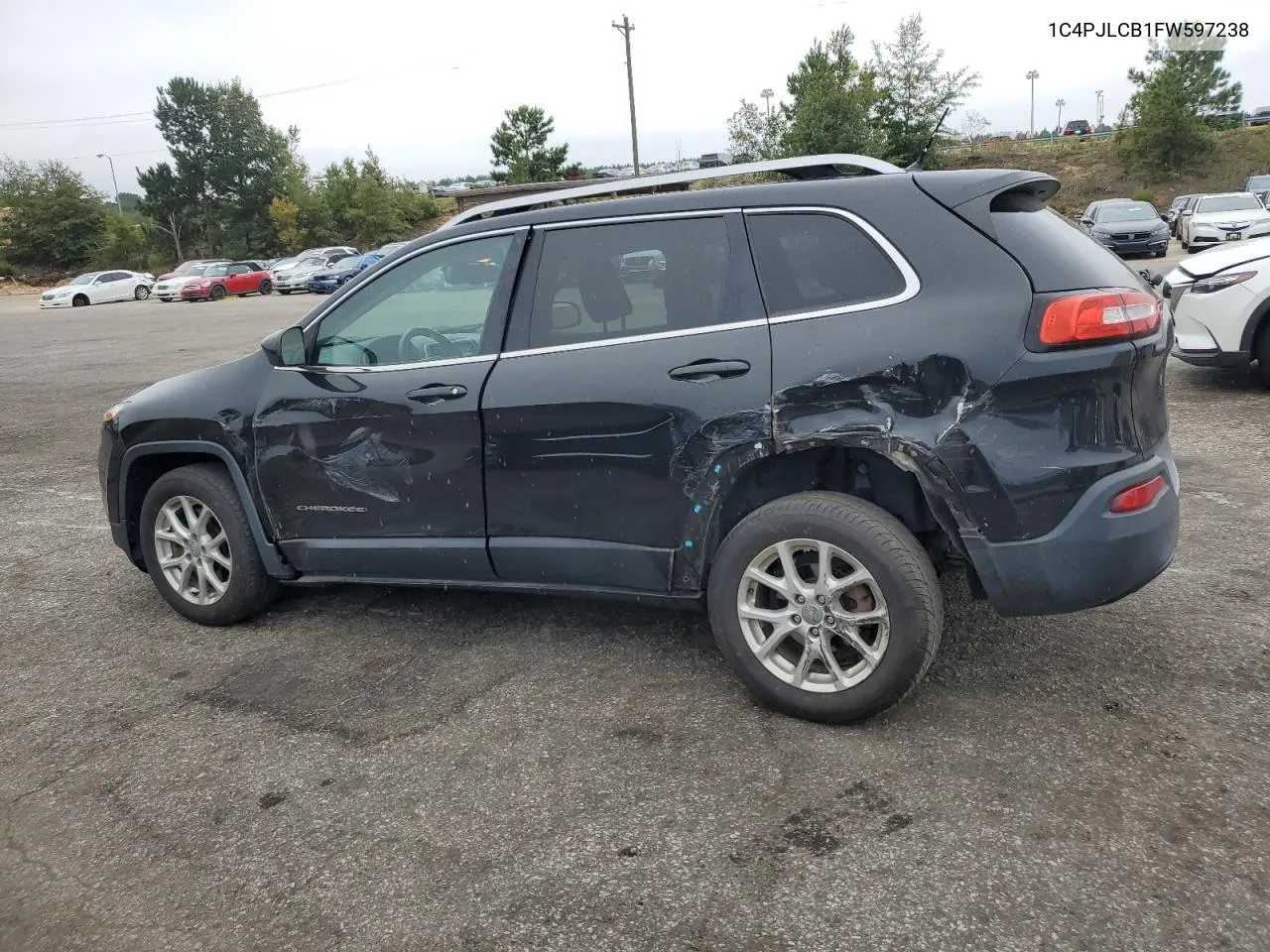 2015 Jeep Cherokee Latitude VIN: 1C4PJLCB1FW597238 Lot: 71462134