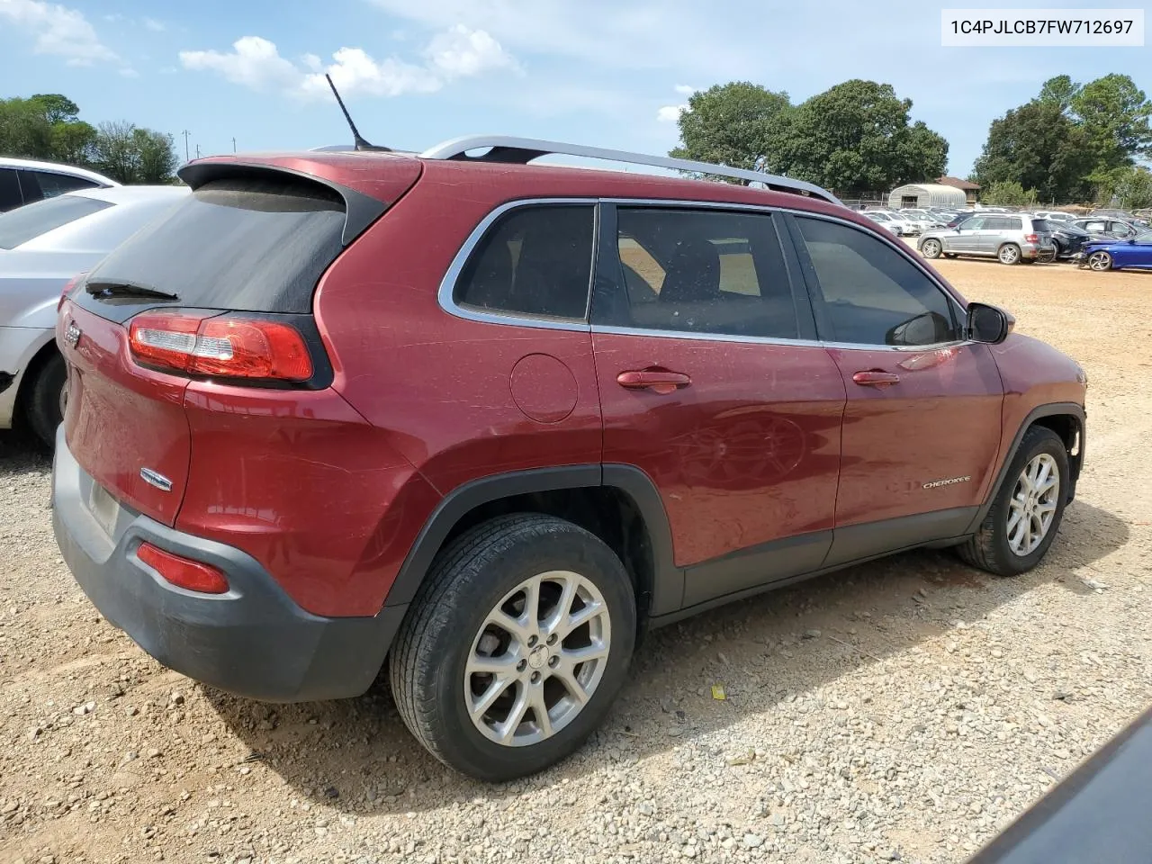 2015 Jeep Cherokee Latitude VIN: 1C4PJLCB7FW712697 Lot: 71601314