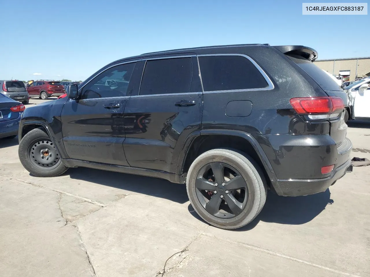 2015 Jeep Grand Cherokee Laredo VIN: 1C4RJEAGXFC883187 Lot: 71889944