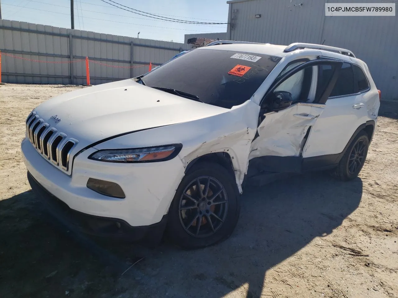 1C4PJMCB5FW789980 2015 Jeep Cherokee Latitude